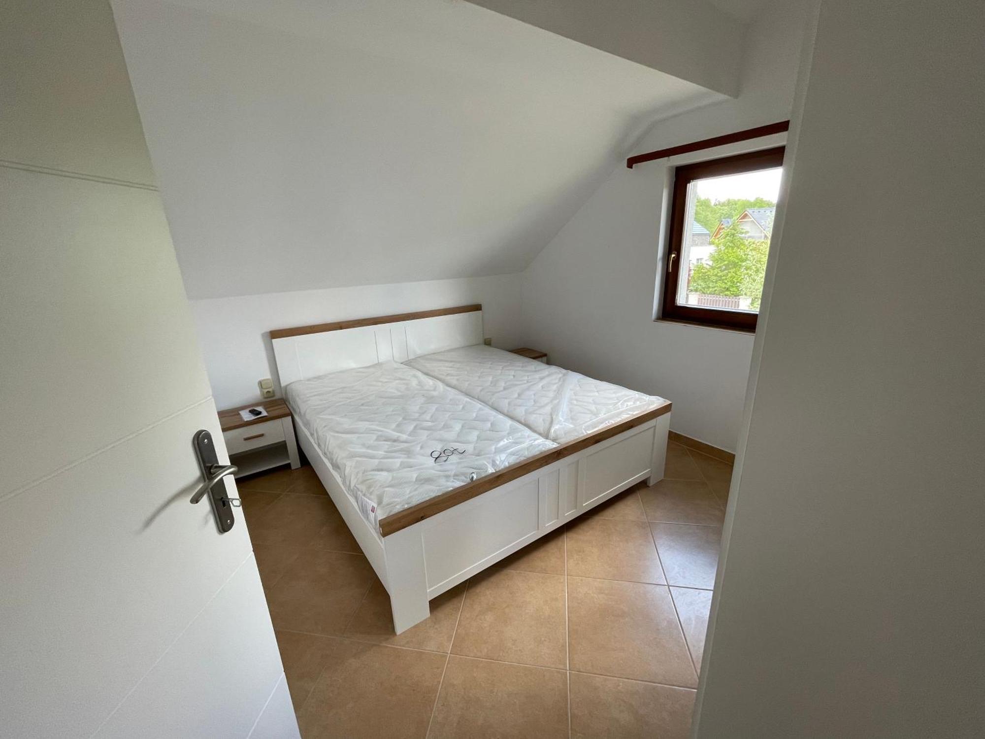 Lake View Apartments Near Golf Resort Kuneticka Hora, Dritec Pardubice Rom bilde