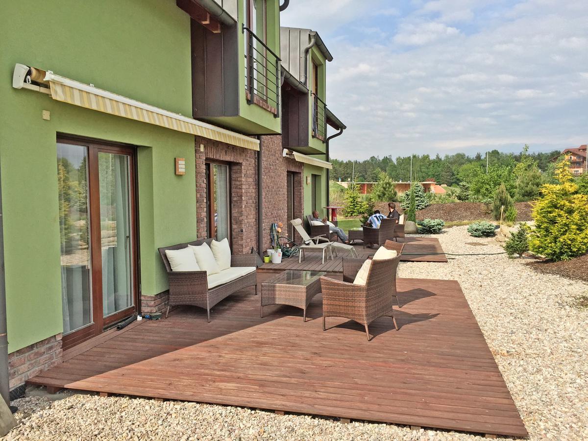 Lake View Apartments Near Golf Resort Kuneticka Hora, Dritec Pardubice Eksteriør bilde